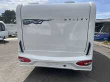 Bailey Pegasus Grande Black Edition Brindisi 2026 Caravan2