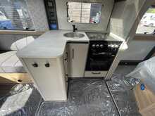 Bailey Pegasus Grande Black Edition Brindisi 2026 Caravan10