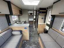 Bailey Pegasus Grande Black Edition Messina 2026 Caravan5