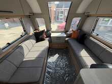 Bailey Pegasus Grande Black Edition Messina 2026 Caravan4