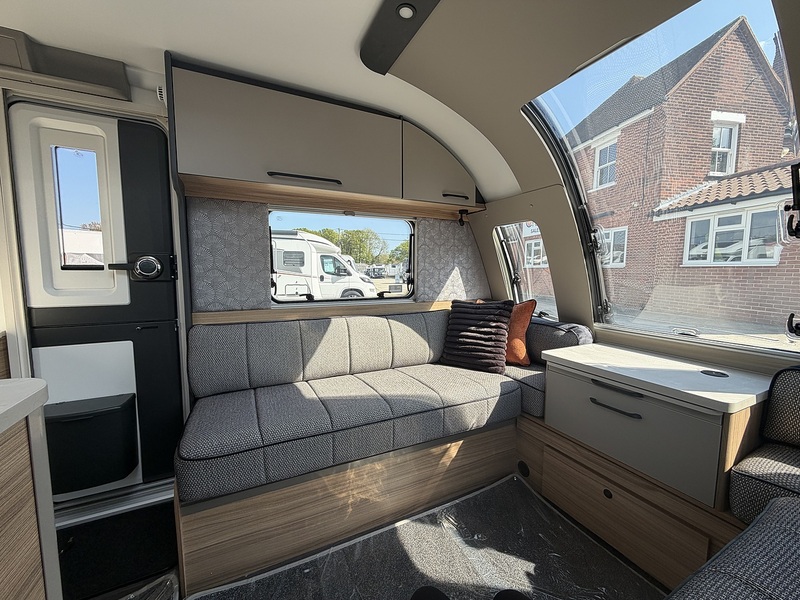 Bailey Pegasus Grande Black Edition Messina 2026 Caravan - Large 7