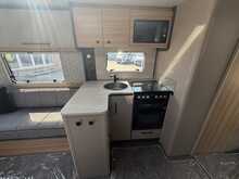 Bailey Pegasus Grande Black Edition Messina 2026 Caravan8