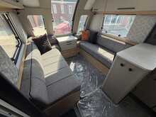 Bailey Pegasus Grande Black Edition Messina 2026 Caravan3