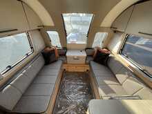 Bailey Pegasus Grande Black Edition Portofino 2026 Caravan3