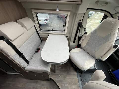 Carado CV600 Pro + Campervan - N2153
