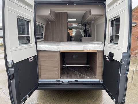 Carado CV600 Pro + Campervan - N2153
