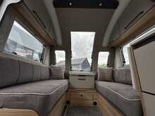 Bailey Phoenix Black Edition 440 2026 Caravan13