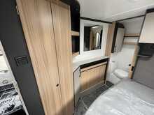 Bailey Phoenix Black Edition 440 2026 Caravan12