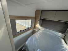 Bailey Phoenix Black Edition 640 2026 Caravan21