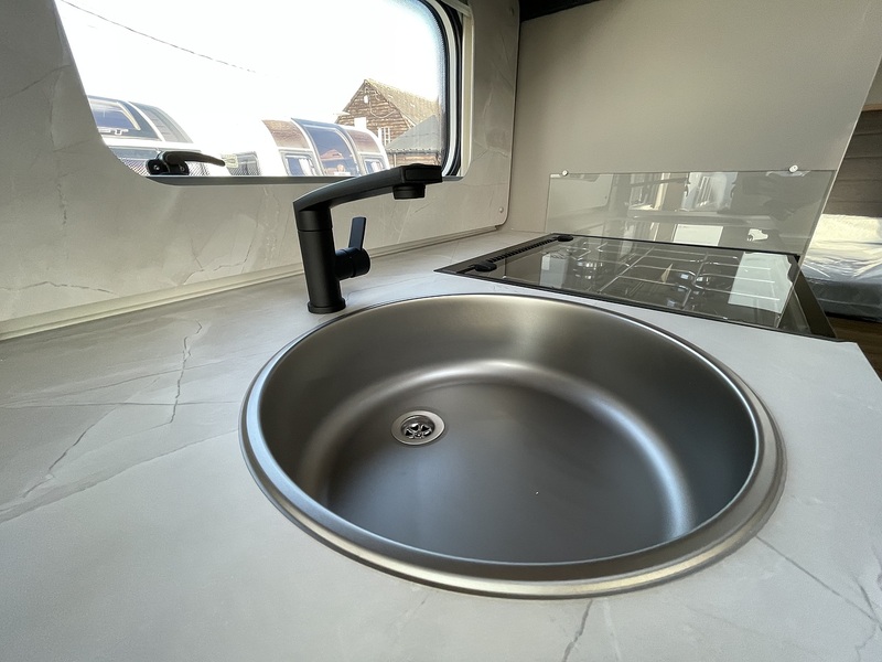 Bailey Phoenix Black Edition 640 2026 Caravan - Large 6