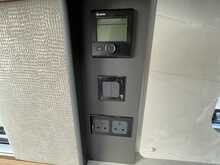 Bailey Phoenix Black Edition 640 2026 Caravan7