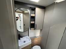 Bailey Phoenix Black Edition 640 2026 Caravan14