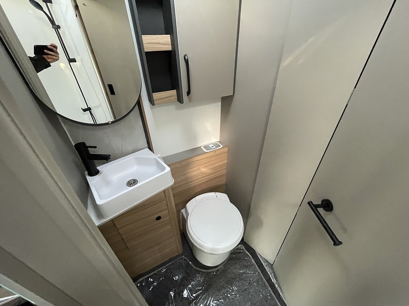 Bailey Phoenix Black Edition 640 2026 Caravan - Large 15