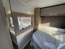 Bailey Phoenix Black Edition 640 2026 Caravan17