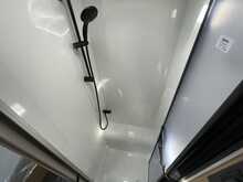 Bailey Phoenix Black Edition 640 2026 Caravan15