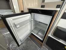 Bailey Phoenix Black Edition 640 2026 Caravan11