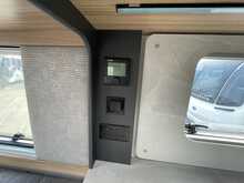 Bailey Phoenix Black Edition 640 2026 Caravan19