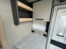 Bailey Phoenix Black Edition 640 2026 Caravan4
