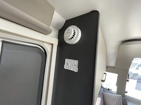 Bailey Phoenix Black Edition 640 Caravan - N2162