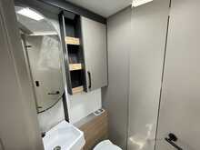 Bailey Phoenix Black Edition 640 2026 Caravan13