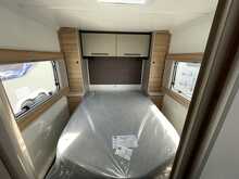 Bailey Phoenix Black Edition 640 2026 Caravan16