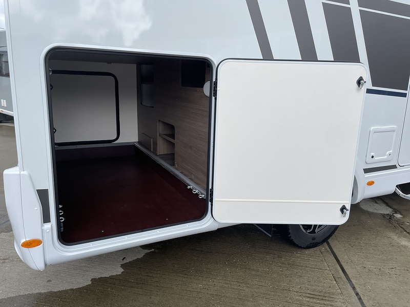 Carado T448  Motorhome - Large 23