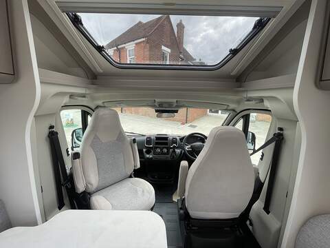 Carado T447 Motorhome - N2164