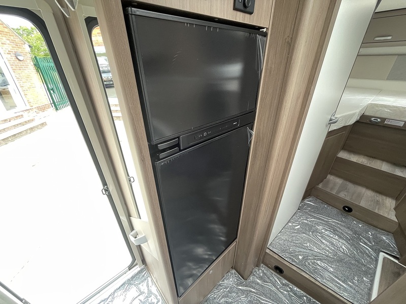Carado T447  Motorhome - Large 14