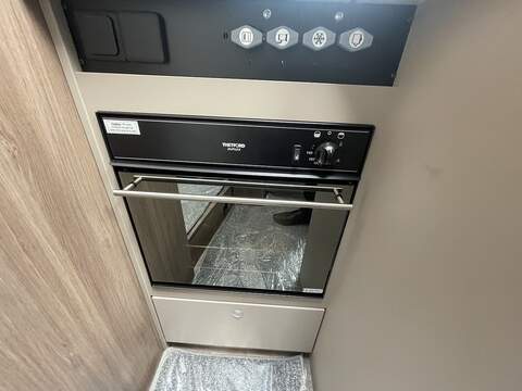 Carado T447 Motorhome - N2164