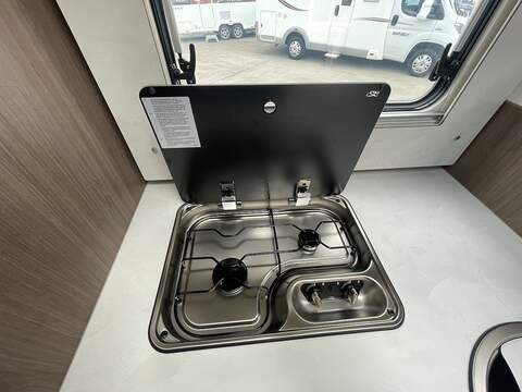 Carado T447 Motorhome - N2164