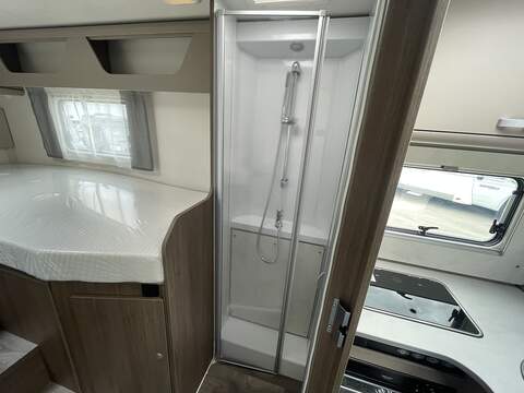 Carado T447 Motorhome - N2164