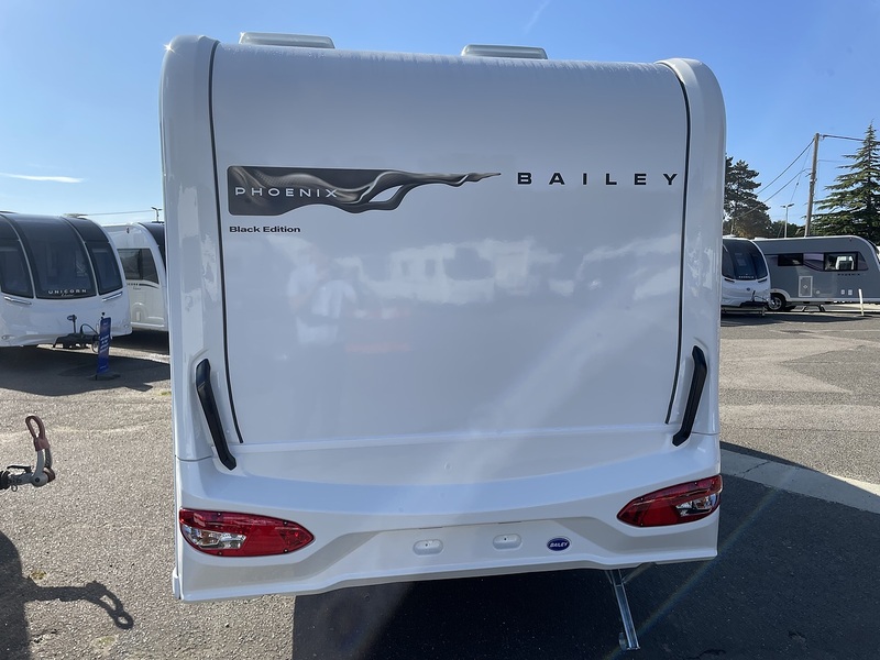 Bailey Phoenix Black Edition 642  Caravan - Large 2