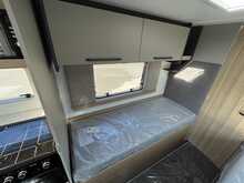 Bailey Phoenix Black Edition 642  Caravan19