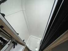 Bailey Phoenix Black Edition 642 2026 Caravan17