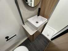 Bailey Phoenix Black Edition 644 2026 Caravan24