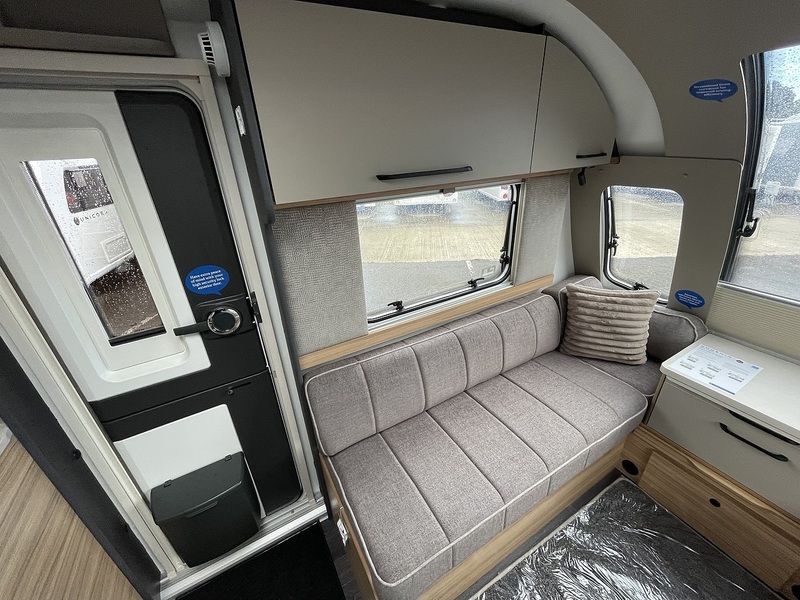 Bailey Phoenix Black Edition 644 2026 Caravan - Large 5