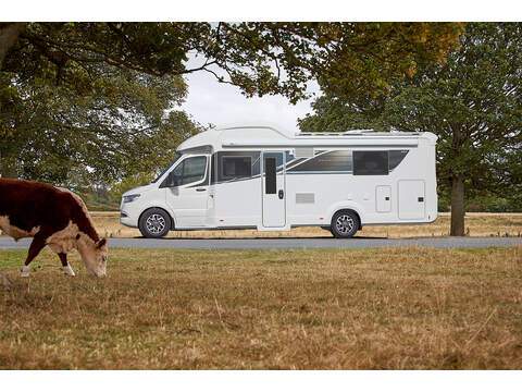 Coachman Travel Master 565 Motorhome - N2172