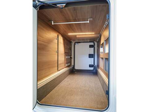 Coachman Travel Master 565 Motorhome - N2172