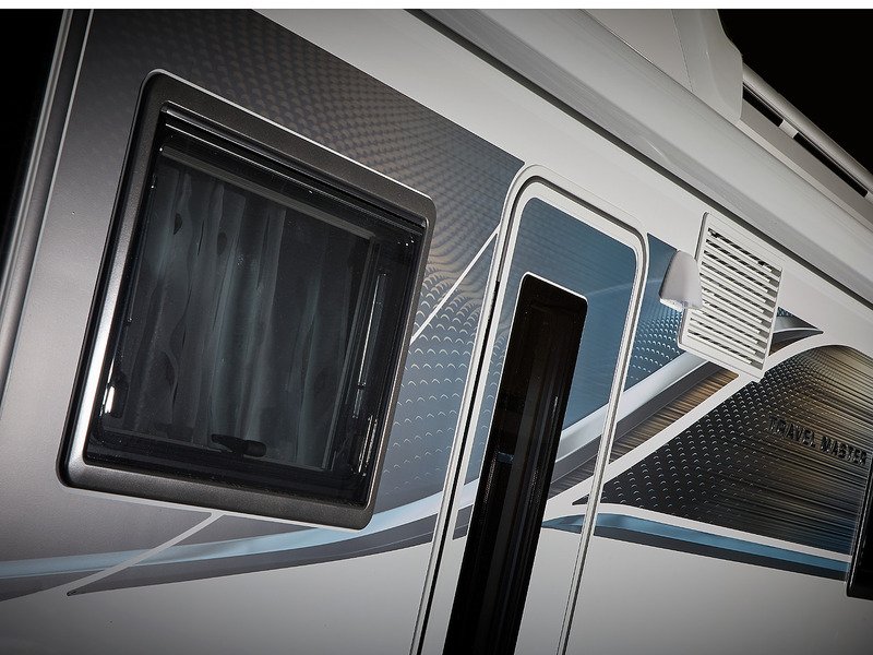 Coachman Travel Master 565 Motorhome - N2172