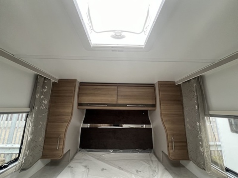 Bailey Unicorn Deluxe Cabrera 2026 Caravan - Large 21