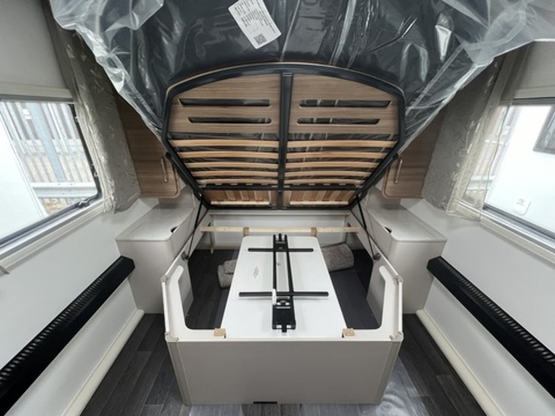 Bailey Unicorn Deluxe Cabrera 2026 Caravan - Large 22
