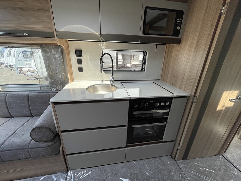 Bailey Unicorn Deluxe Cabrera 2026 Caravan - Large 4
