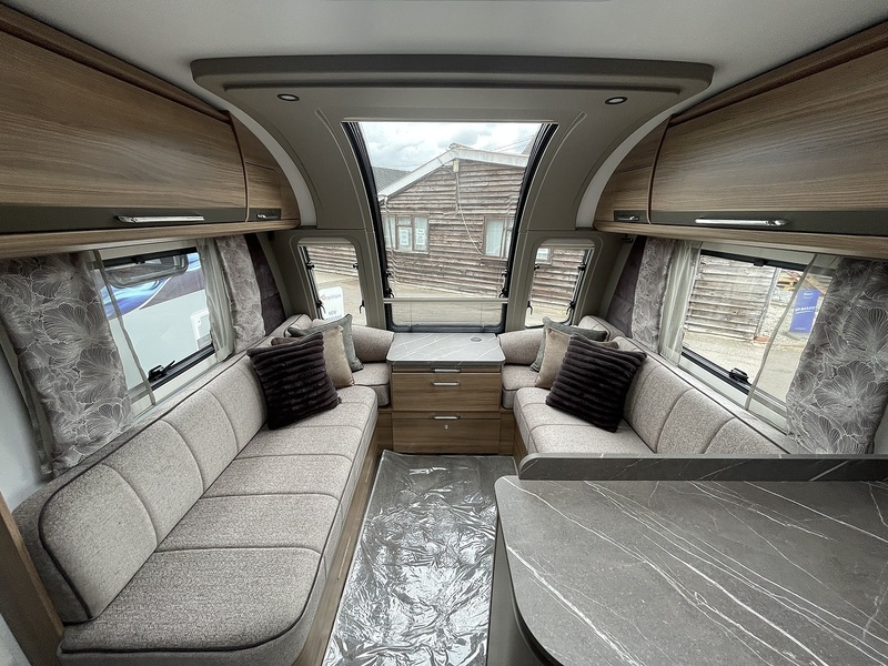 Bailey Alicanto Grande Deluxe Evora 2026 Caravan - Large 3