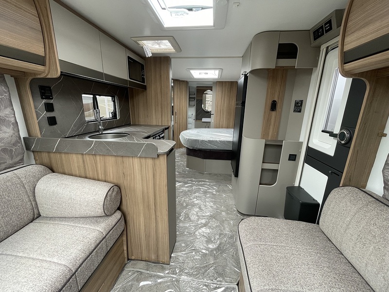 Bailey Alicanto Grande Deluxe Evora 2026 Caravan - Large 2