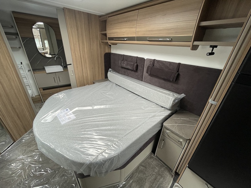 Bailey Alicanto Grande Deluxe Evora 2026 Caravan - Large 10