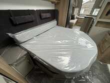 Bailey Alicanto Grande Deluxe Evora 2026 Caravan11