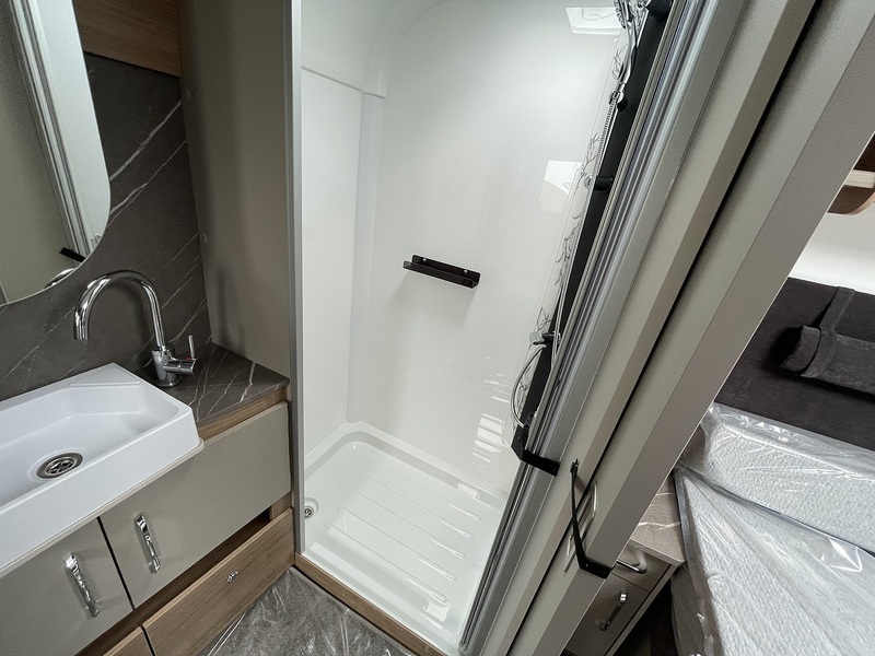 Bailey Alicanto Grande Deluxe Evora 2026 Caravan - Large 15