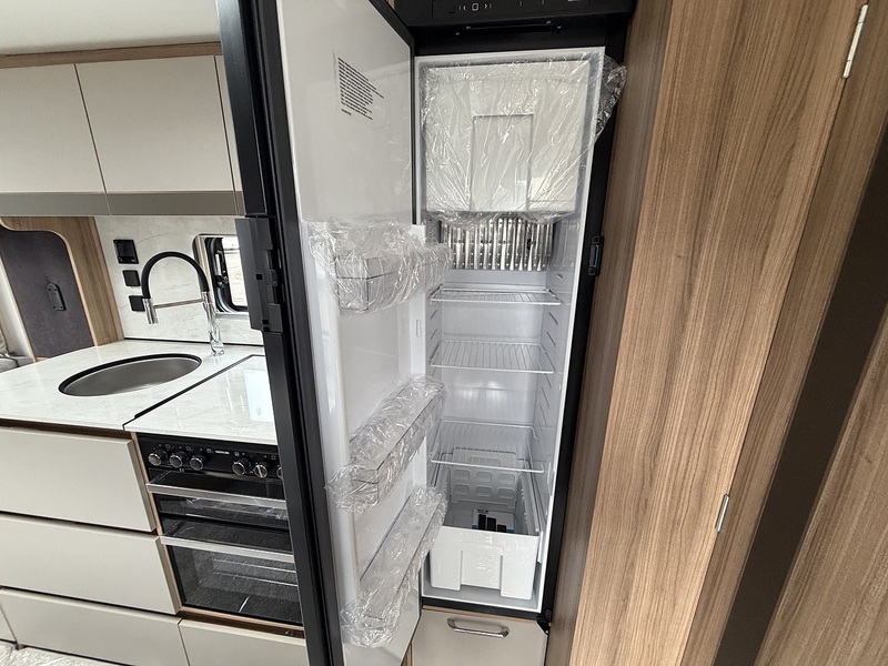 Bailey Unicorn Deluxe Madrid 2026 Caravan - Large 15