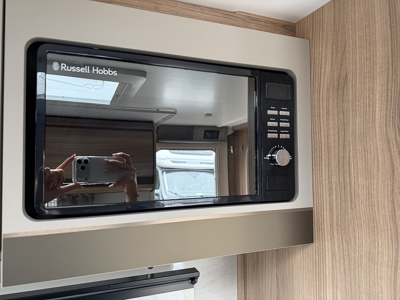 Bailey Unicorn Deluxe Madrid 2026 Caravan - Large 13