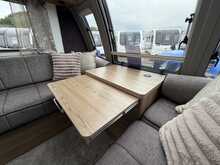 Bailey Unicorn Deluxe Madrid 2026 Caravan8